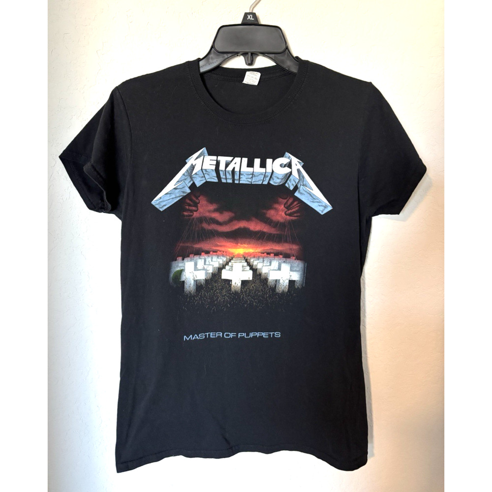 Women's Metallica Master of Puppets Black Fitted TShirt Sz L